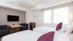 In-room safe, desk, laptop workspace, iron/ironing board