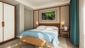 Ropa de cama de alta calidad, edredones de plumas, minibar y caja fuerte