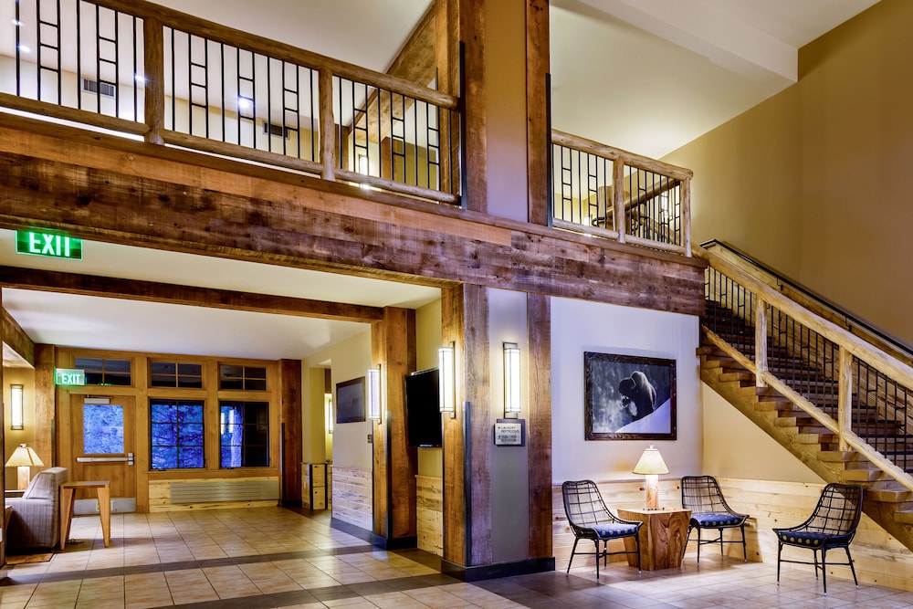 Lobby, Canyon Lodge & Cabins - Inside the Park