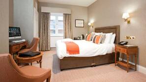 Premium bedding, in-room safe, desk, iron/ironing board