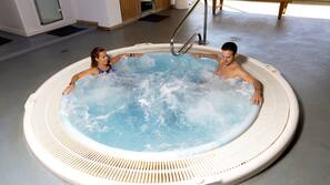 Indoor spa bath