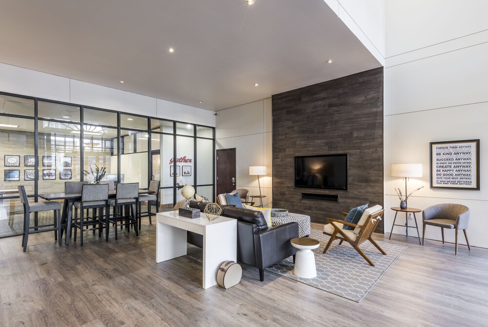 Oakwood Dallas Uptown 2019 Room Prices Deals Reviews Expedia