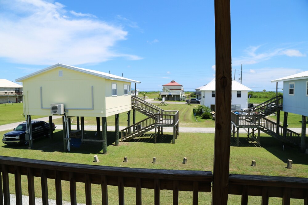 Blue Dolphin Inn and Cottages, Grand Isle 2019 Room Prices & Reviews