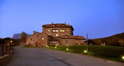 Casas Pirineo turismo rural con historia