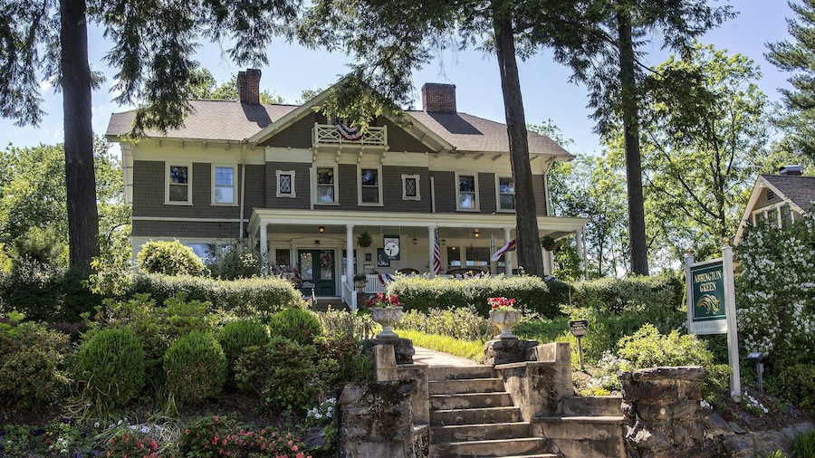 Abbington Green Bed & Breakfast Inn