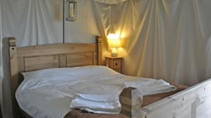 1 bedroom, rollaway beds, free WiFi