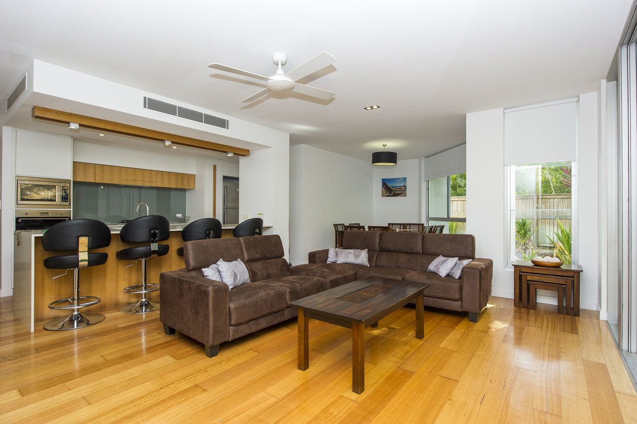 Maggies Beachfront Apt. 9