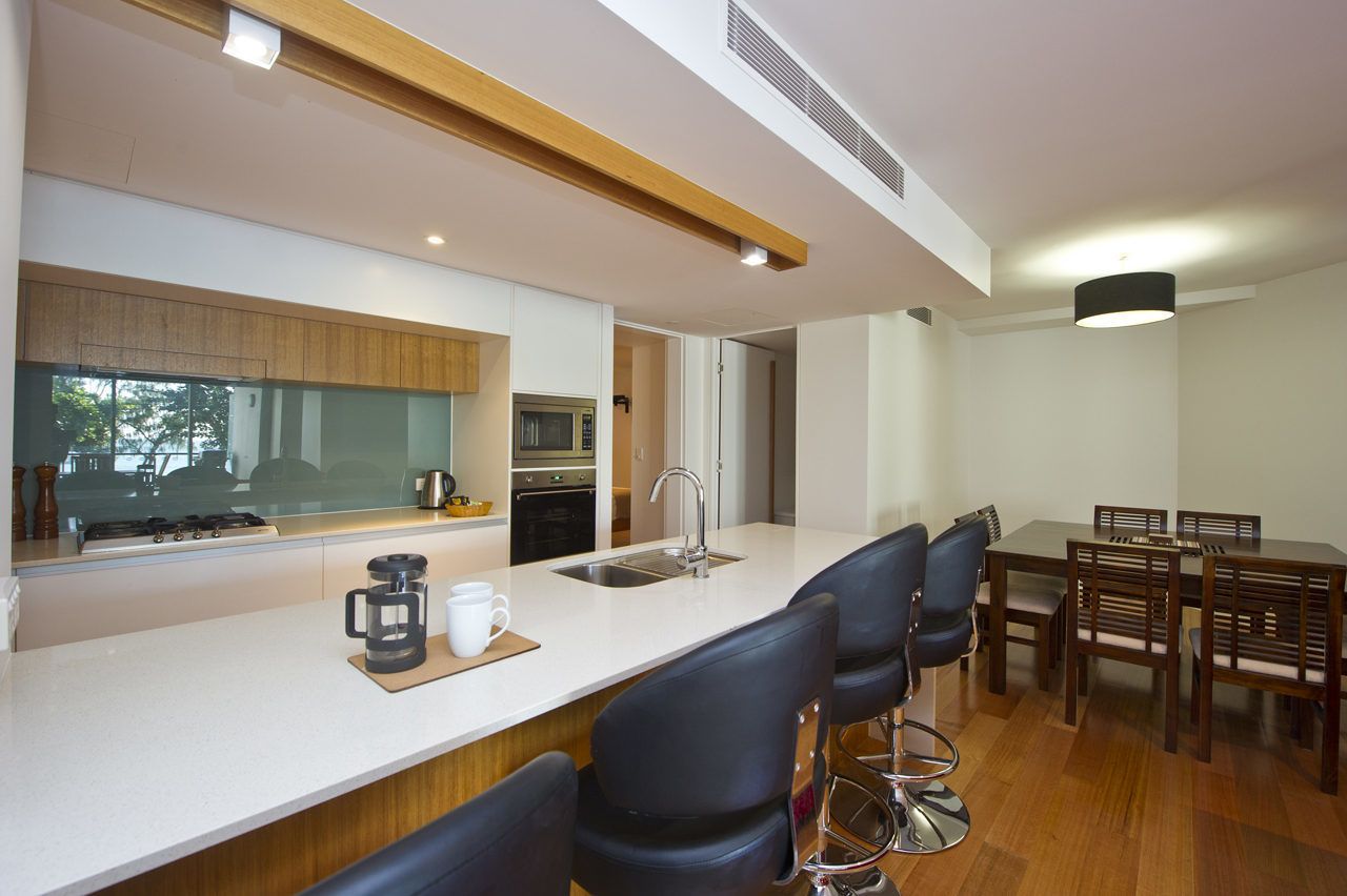 Maggies Beachfront Apt. 9