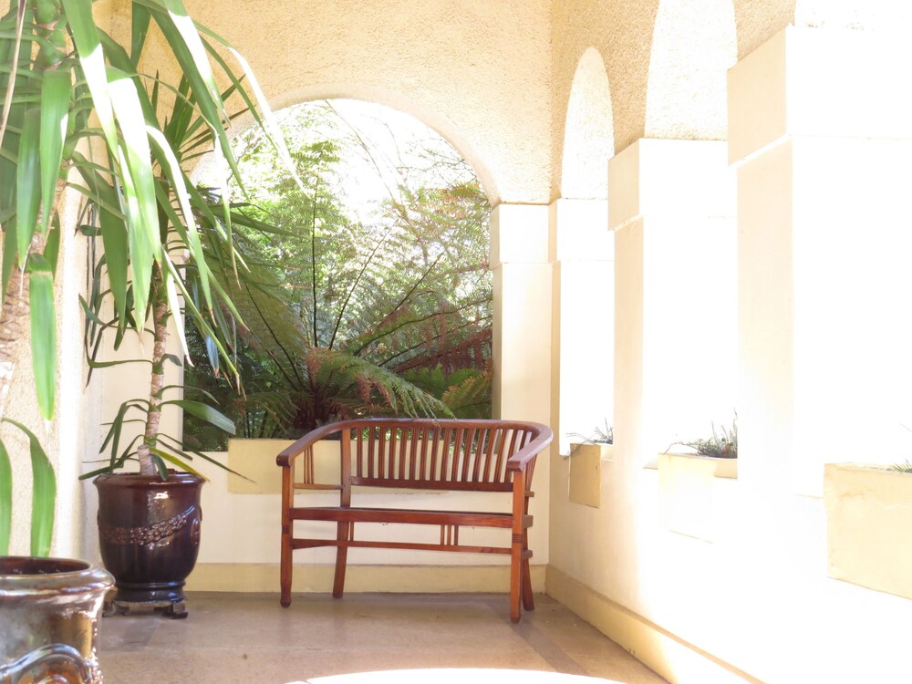 Mourilyan House Deals & Reviews (Hamilton, AUS) Wotif