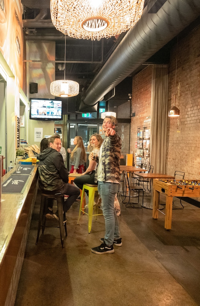 Bar (on property), Melbourne Central YHA - Hostel