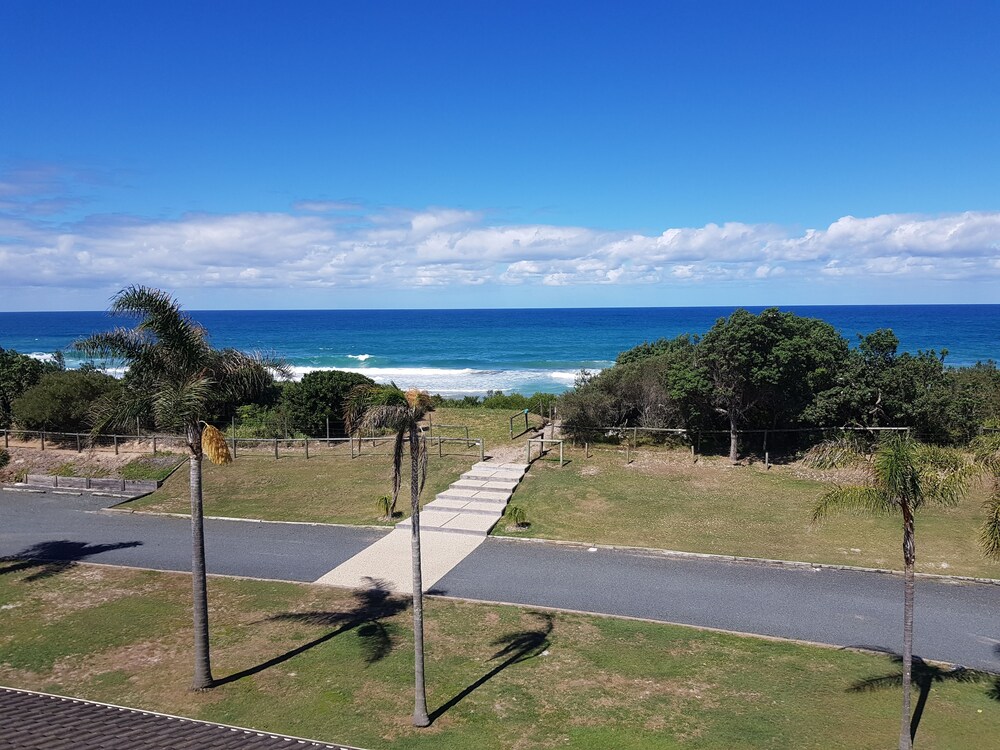 Diamond Beach Resort