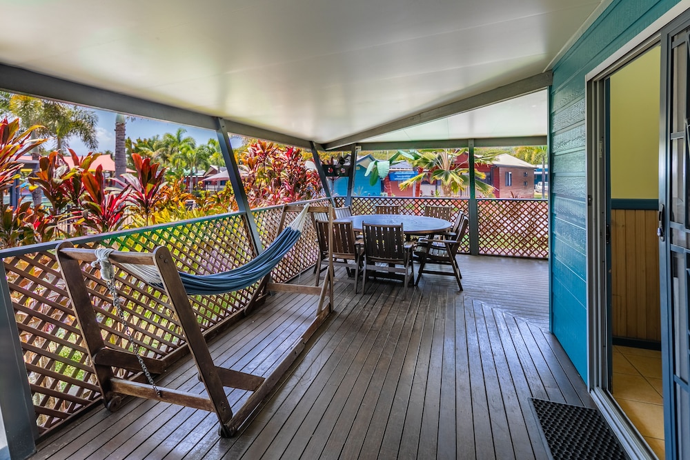 Cairns Coconut Holiday Resort Cairns, AUS Best Price Guarantee