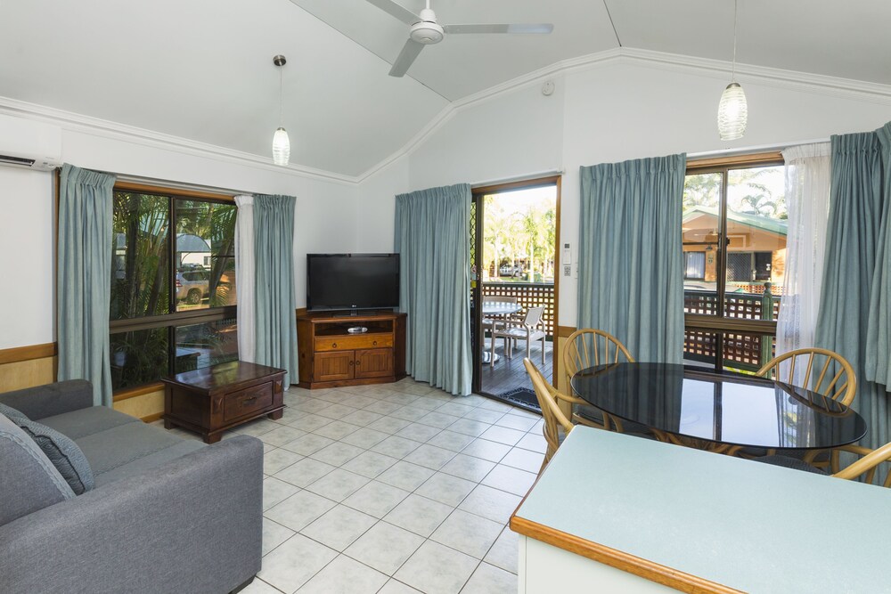 Cairns Coconut Holiday Resort Cairns, AUS Best Price Guarantee