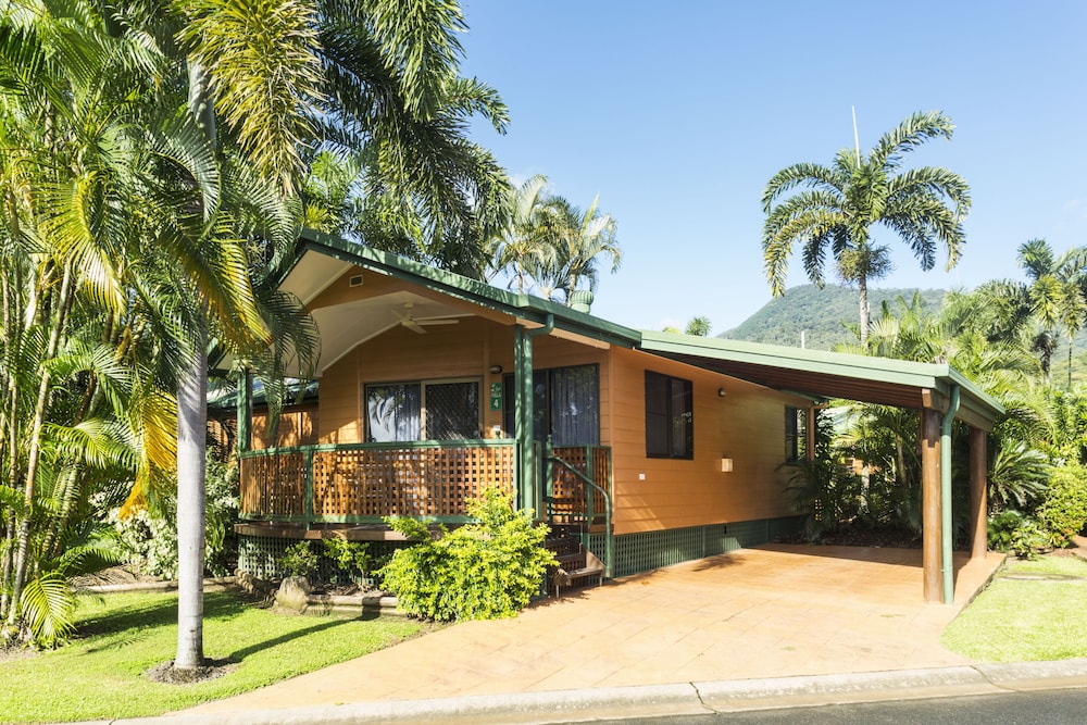 Cairns Coconut Holiday Resort Cairns, AUS Best Price Guarantee