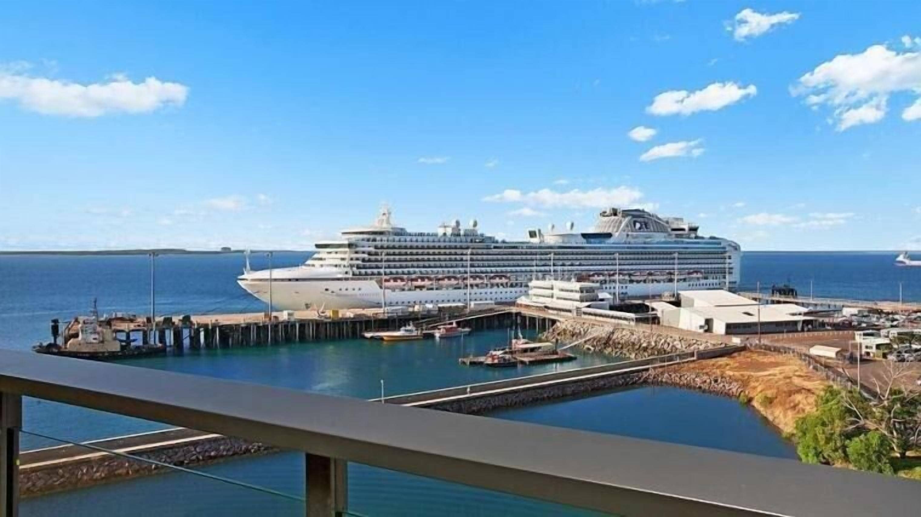 Darwin Deluxe Apartments