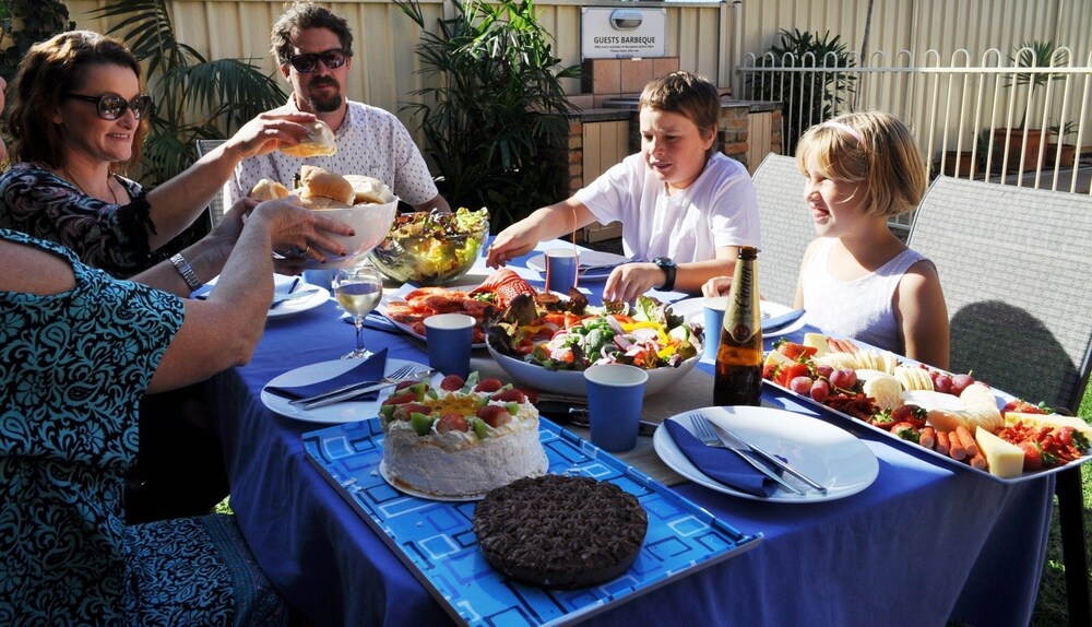 Mollymook Surfbeach Motel and Apartments