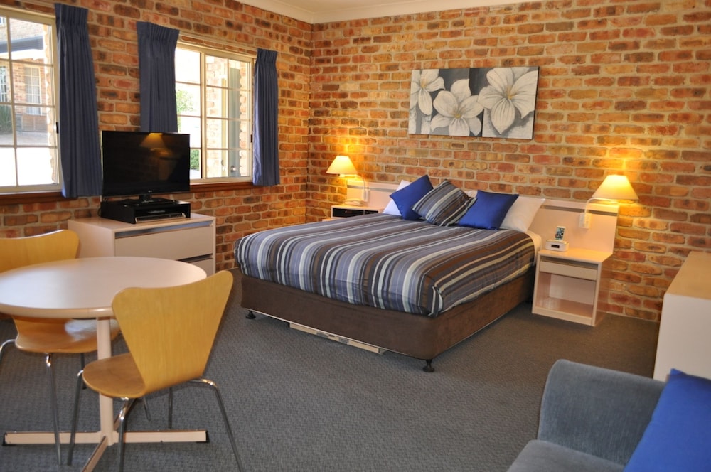 Mollymook Surfbeach Motel and Apartments