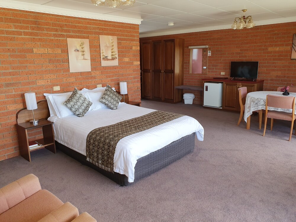 Swansea Waterloo Inn