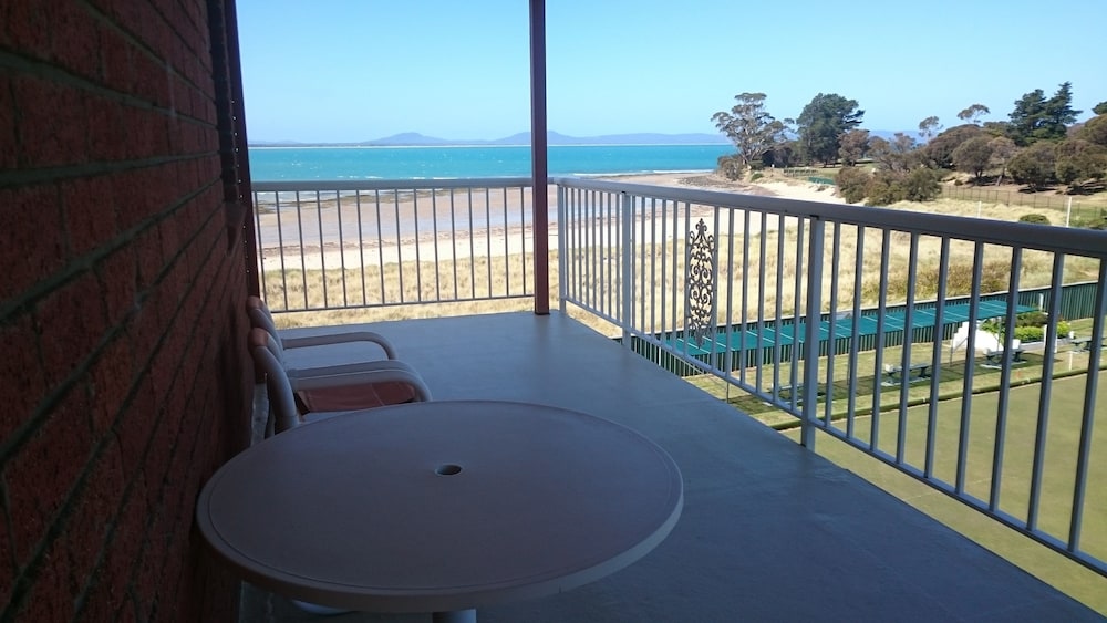 Swansea Waterloo Inn