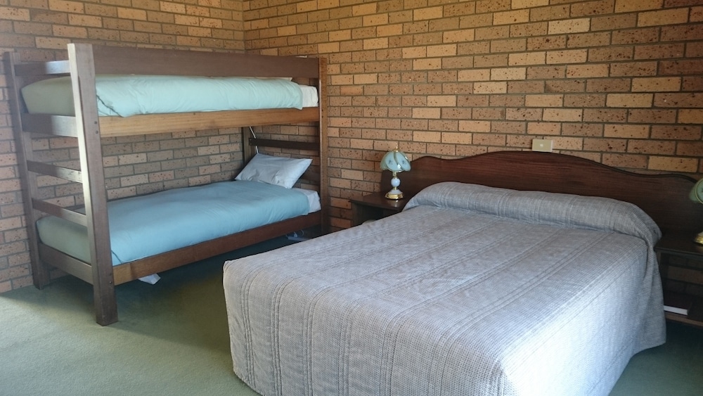 Swansea Waterloo Inn