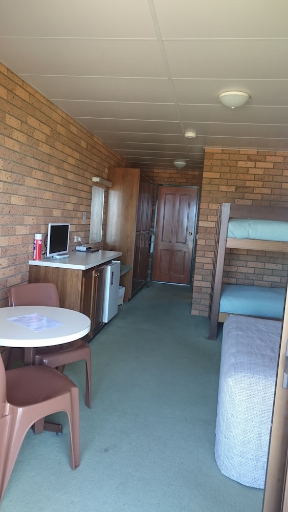 Swansea Waterloo Inn