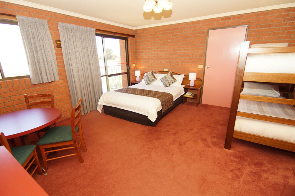 Swansea Waterloo Inn