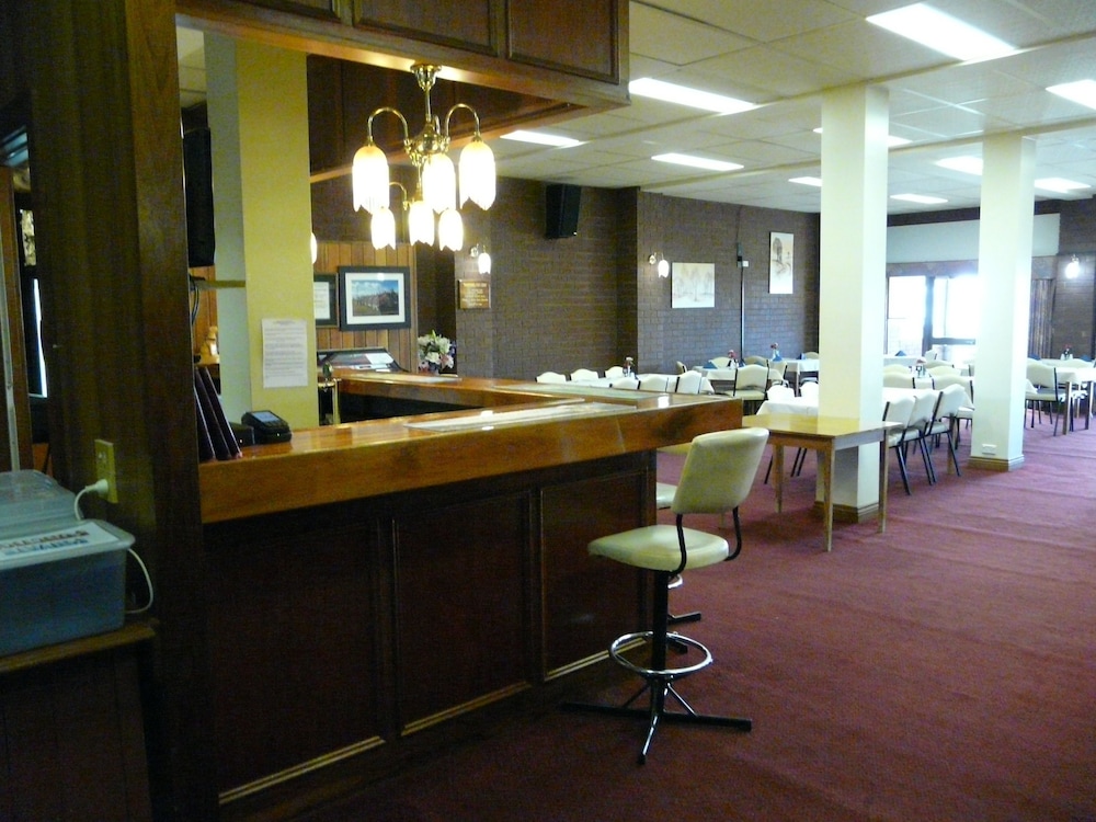 Swansea Waterloo Inn