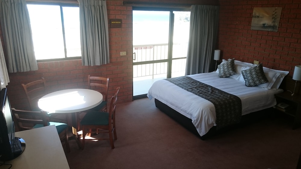 Swansea Waterloo Inn