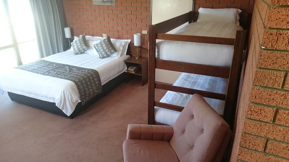 Swansea Waterloo Inn