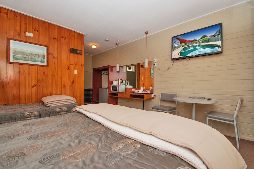 Bright Motor Inn