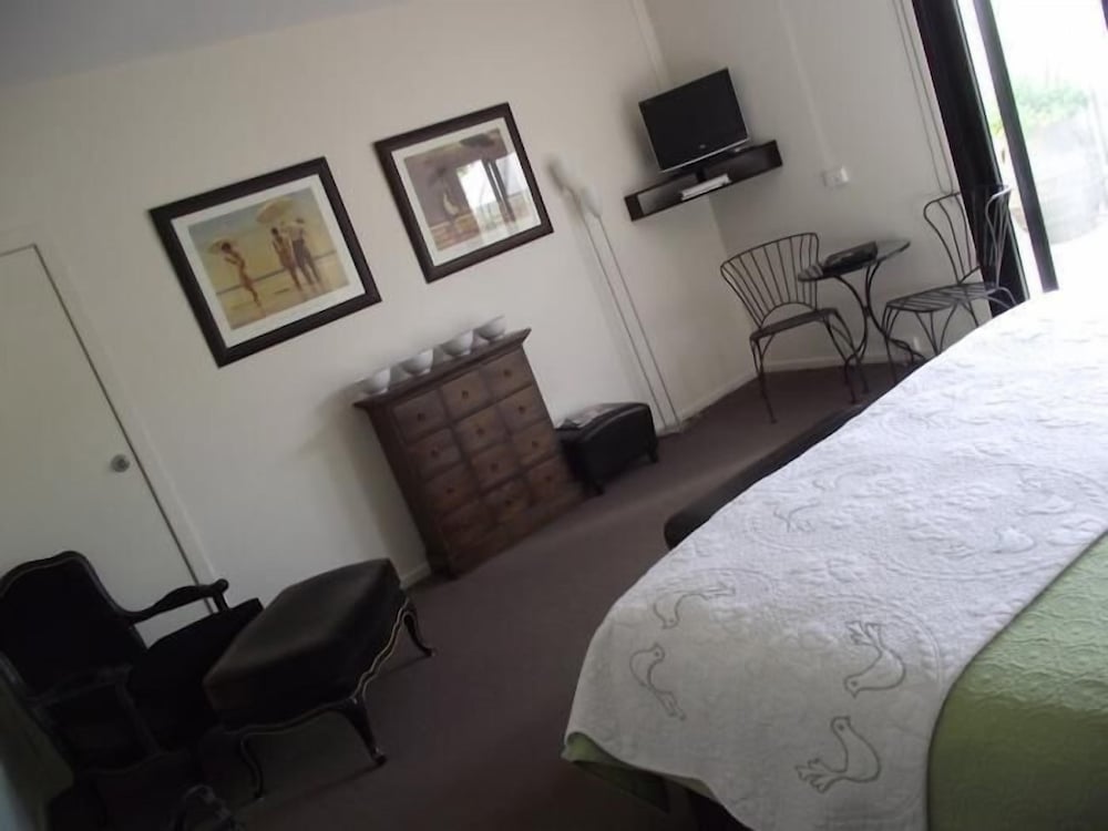 Adelphi Apartments