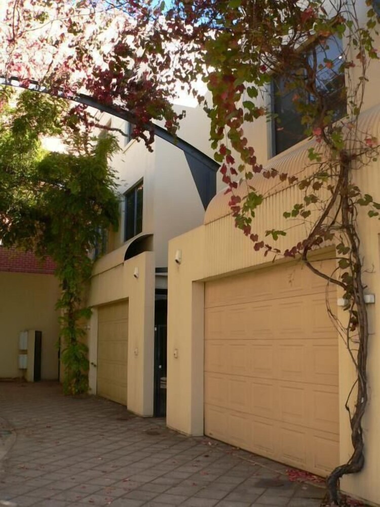 Rnr Serviced Apartments Adelaide-Wakefield