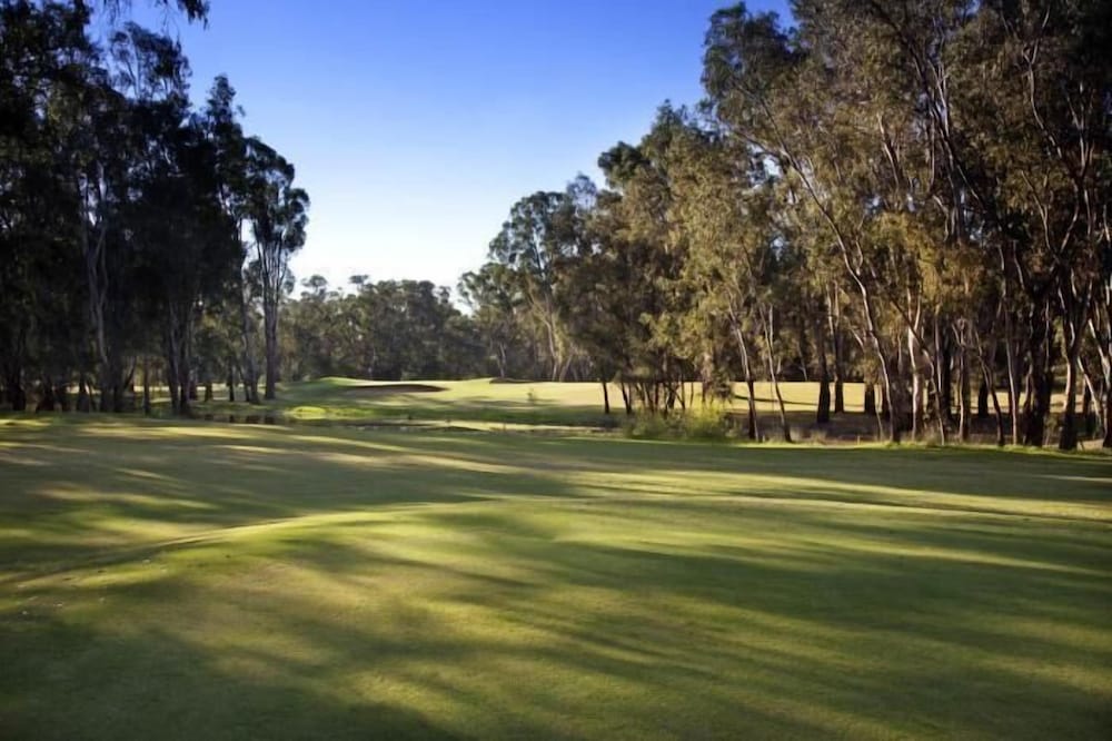 Yarrawonga Mulwala Golf Club Resort