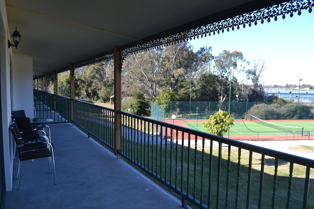 Yarrawonga Mulwala Golf Club Resort