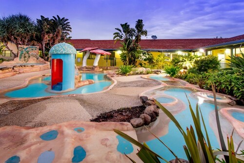 Top 10 Accommodation Near Lighthouse Beach Byron Bay Au 81 Discovery Parks Ballina