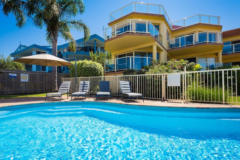 Baywatch Luxury Apartments