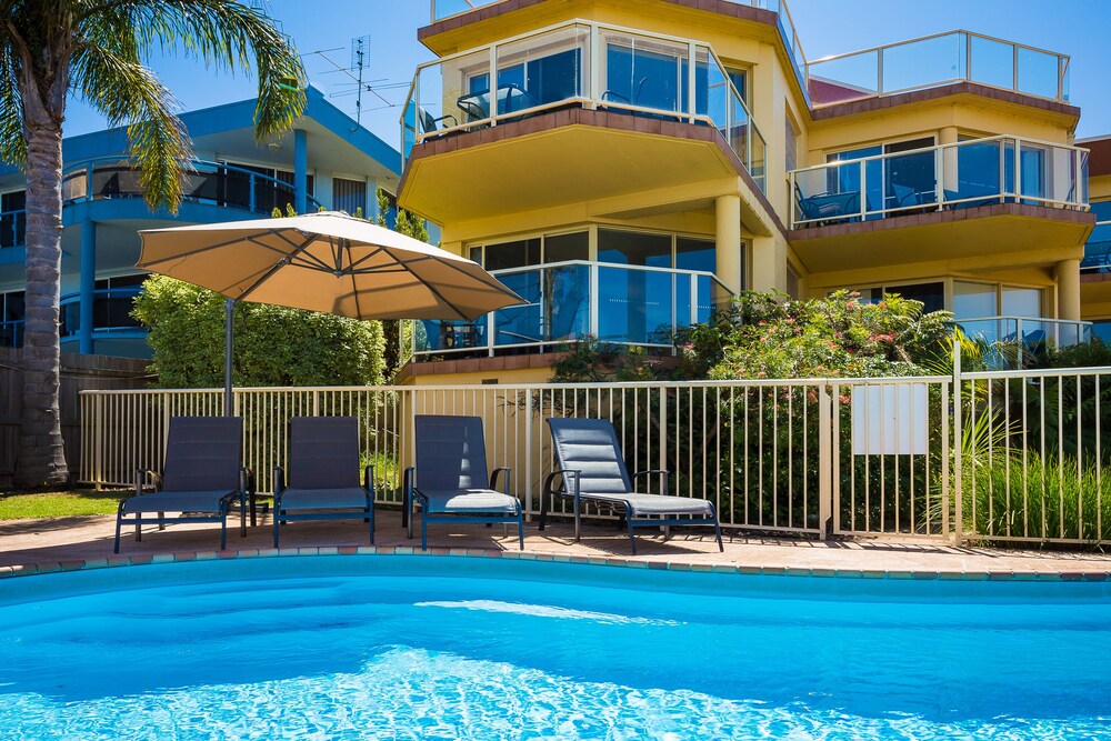 Baywatch Luxury Apartments