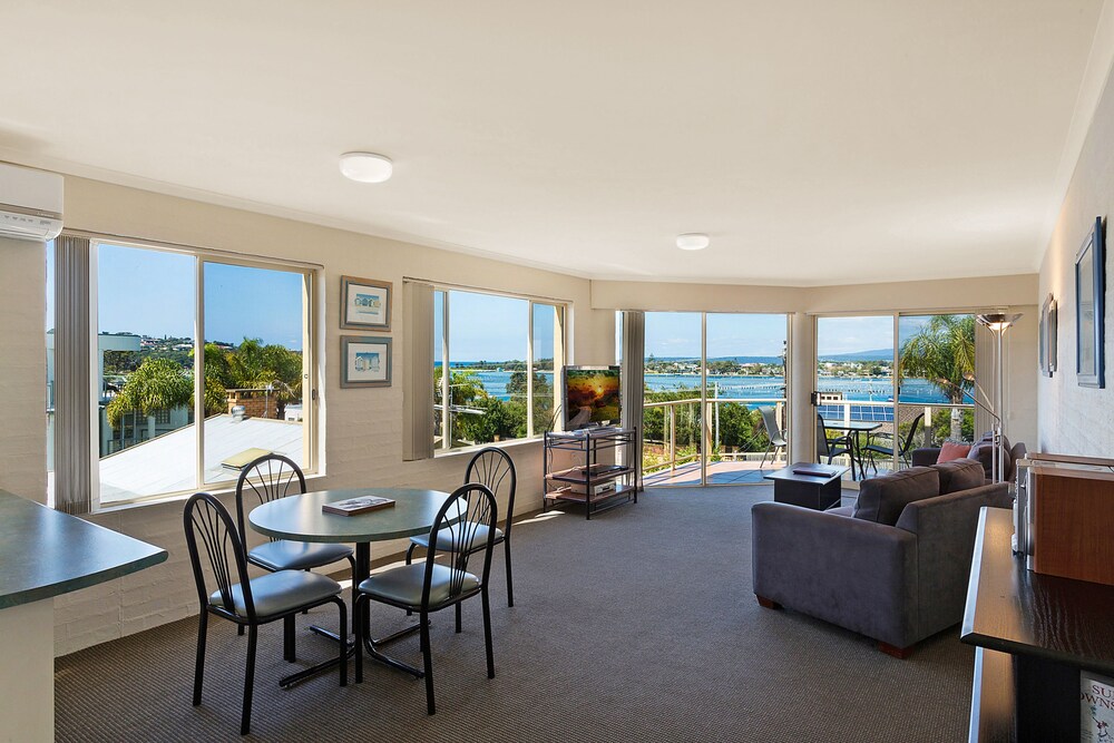 Baywatch Luxury Apartments