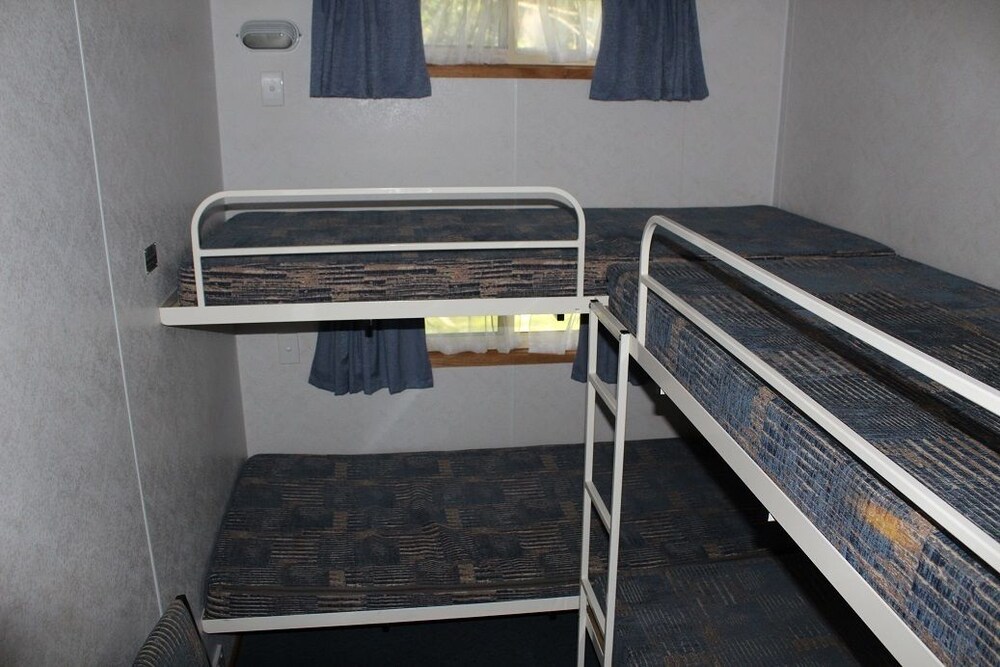Riverglade Caravan Park