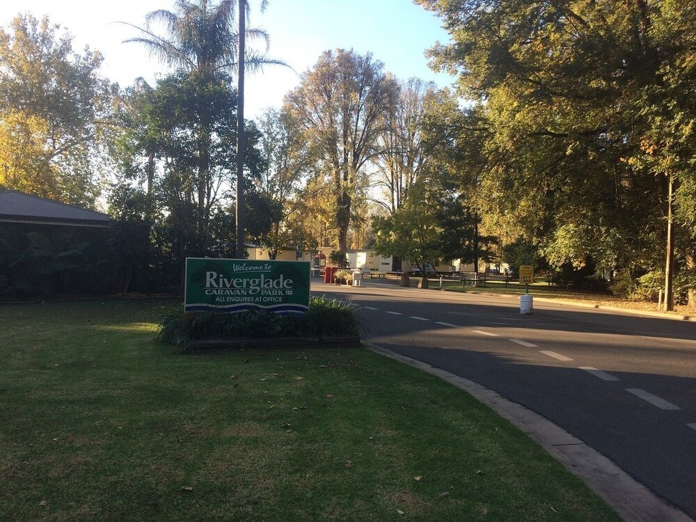 Riverglade Caravan Park