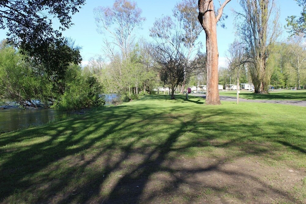 Riverglade Caravan Park