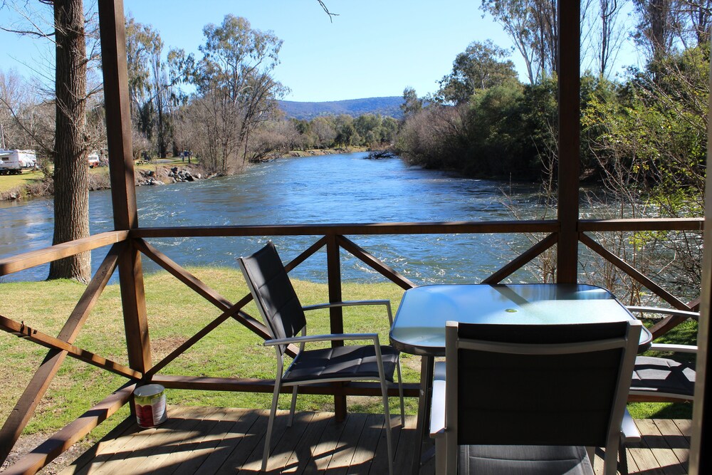Riverglade Caravan Park