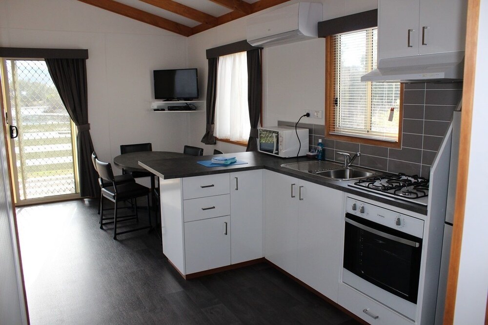 Riverglade Caravan Park