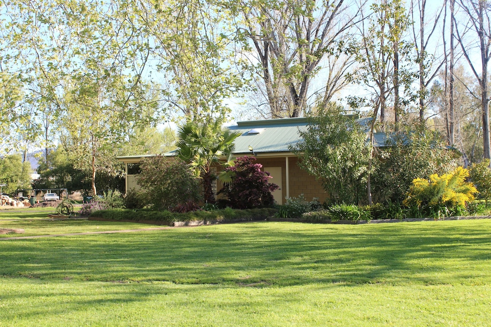 Riverglade Caravan Park