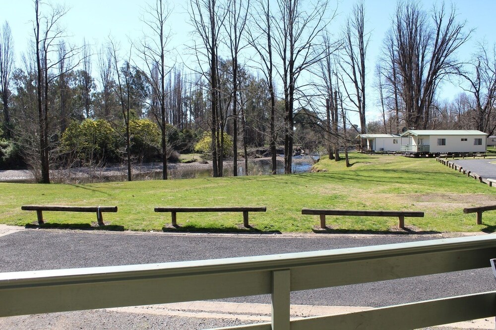 Riverglade Caravan Park