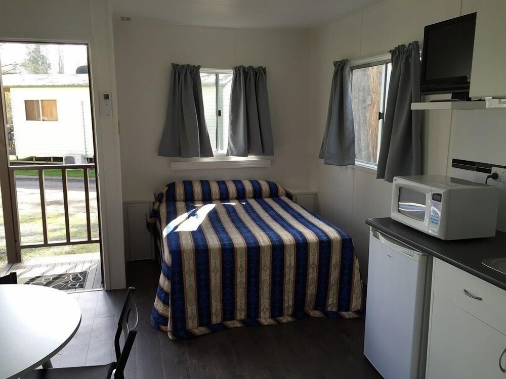 Riverglade Caravan Park