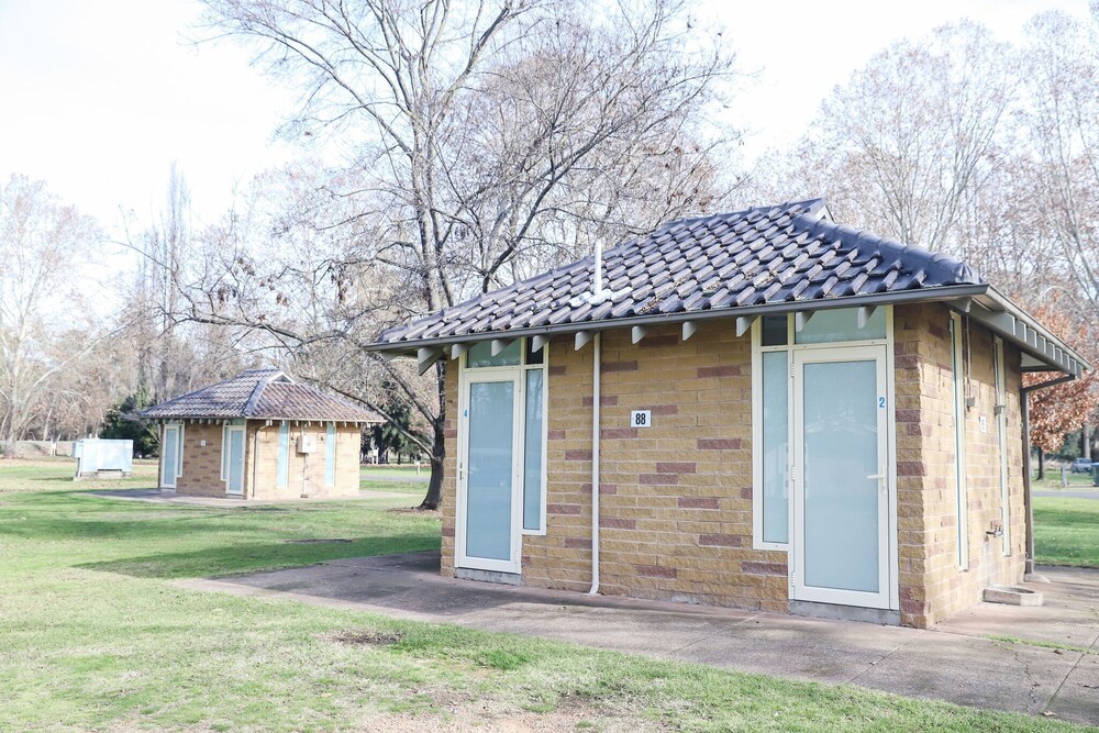 Riverglade Caravan Park