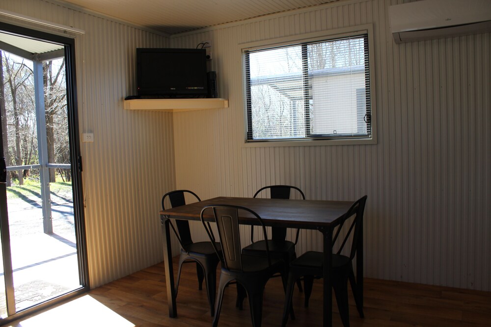 Riverglade Caravan Park