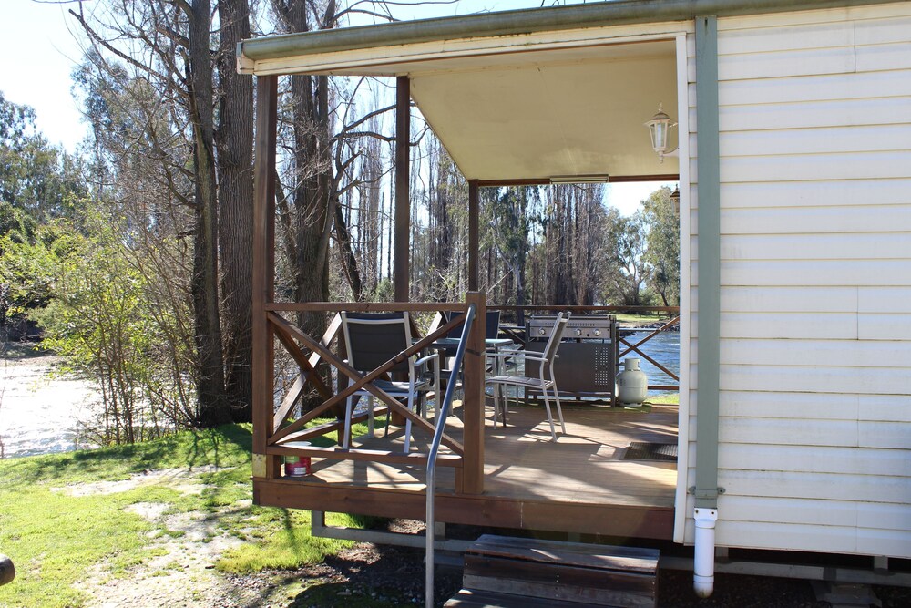 Riverglade Caravan Park