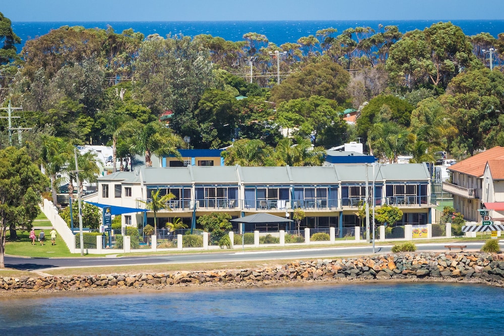 Sails Luxury Apartments Merimbula Deals & Reviews (Merimbula, AUS) Wotif